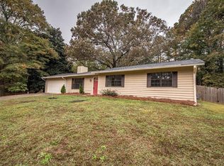3081 Chimney Rdg E, Snellville, GA 30078