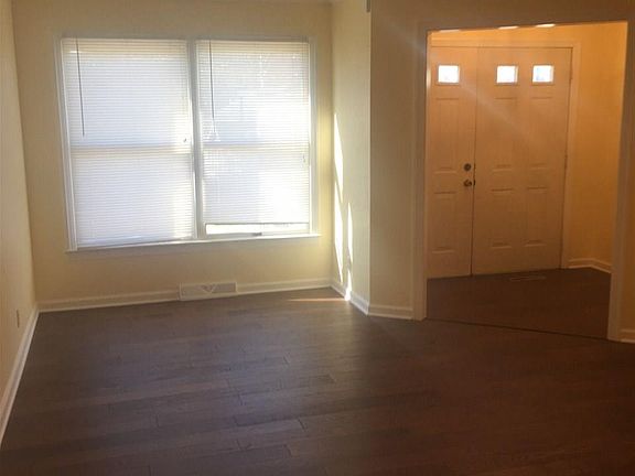 2nd image of 604 Shearwood Forest Dr