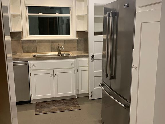 4th image of 1224 Dolores Way