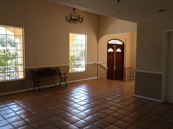 2nd image of 14335 Huston St APT 103