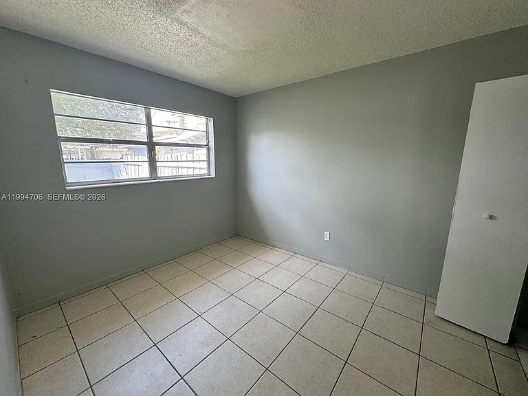 5440 SW 38th Ct #0 — Photo 9