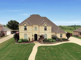 180 Overlook Dr, Sunnyvale, TX 75182