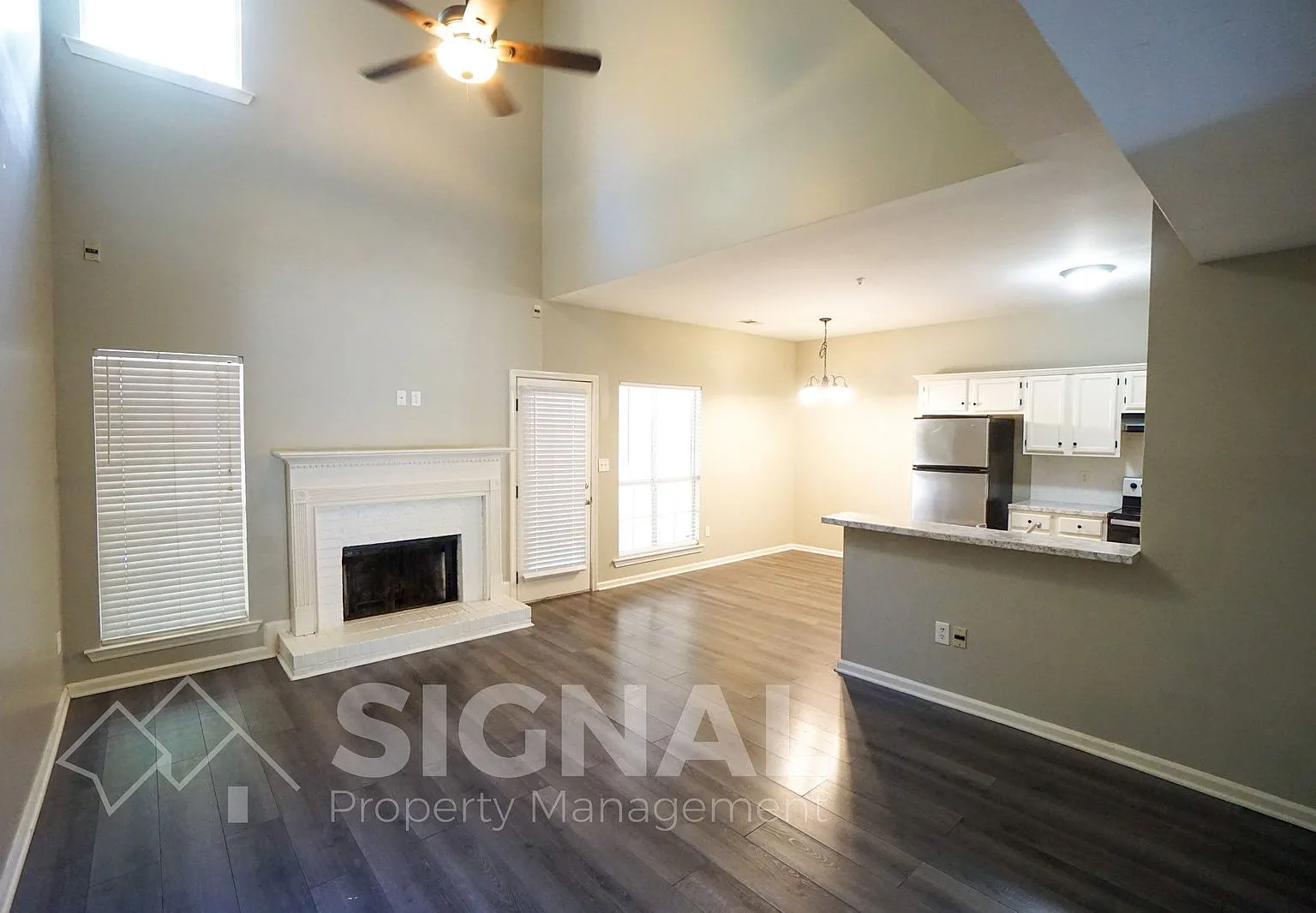 3 bed, 3.0 bath, 1744 sqft, $1,650 — Photo 2