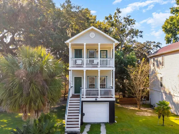 4603 Apple St, North Charleston, SC 29405