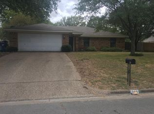 243 Westhill Dr, Hewitt, TX 76643