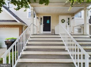 1107 Magnolia Dr, Seaford, DE 19973