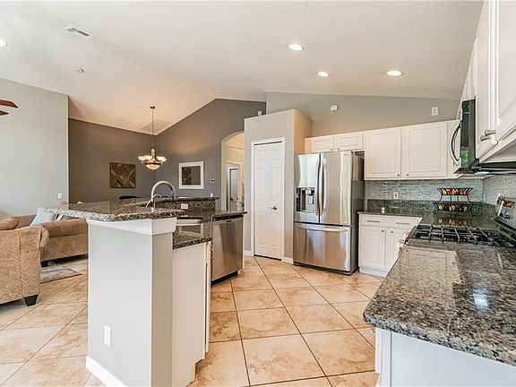 5th image of 11524 Cypress Reserve Dr