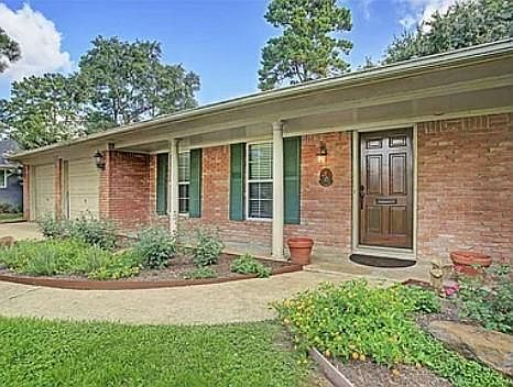 3rd image of 10302 Oakpoint Dr