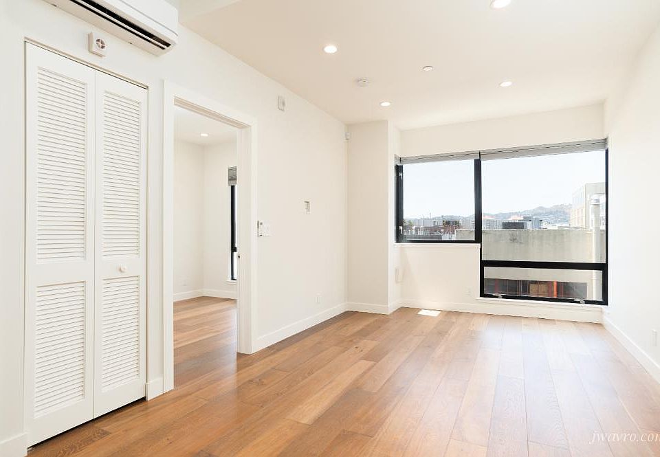 1st image of 25 Grace St #402