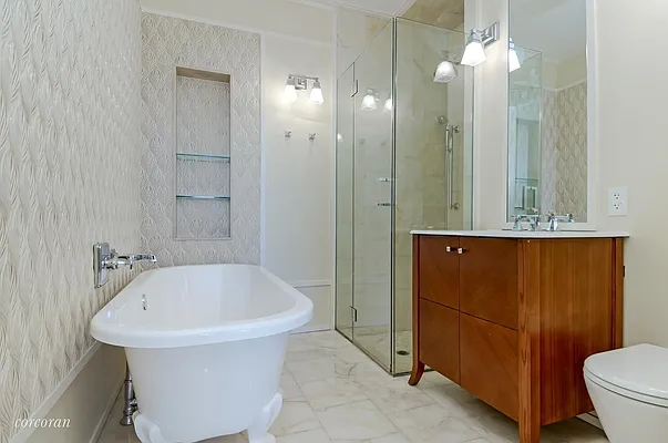 Rented by Corcoran | media 27