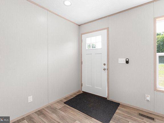 5th image of 7175 Shannon Hill Rd