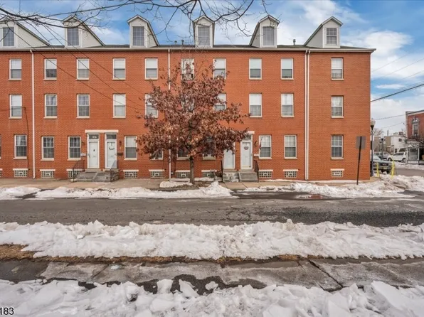 109 Hudson St, Gloucester City, NJ 08030