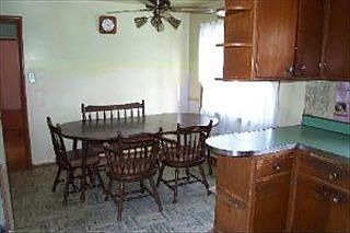 4th image of 10410 S Sacramento Ave