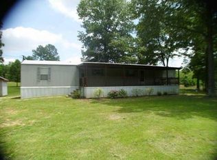 582 Pender Hill Ln, New Johnsonville, TN 37134