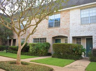 2226 S Piney Point Rd APT 106, Houston, TX 77063