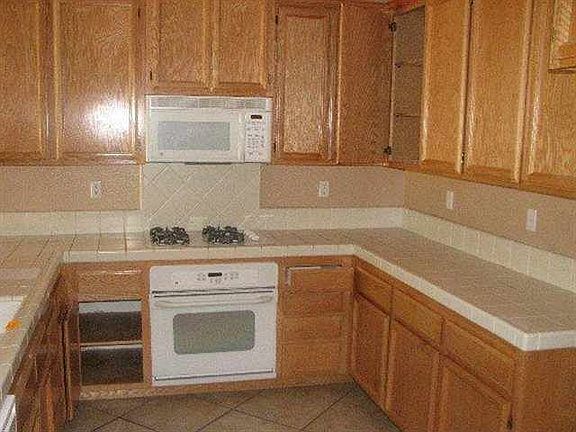 3rd image of 2096 Golden Gate Dr
