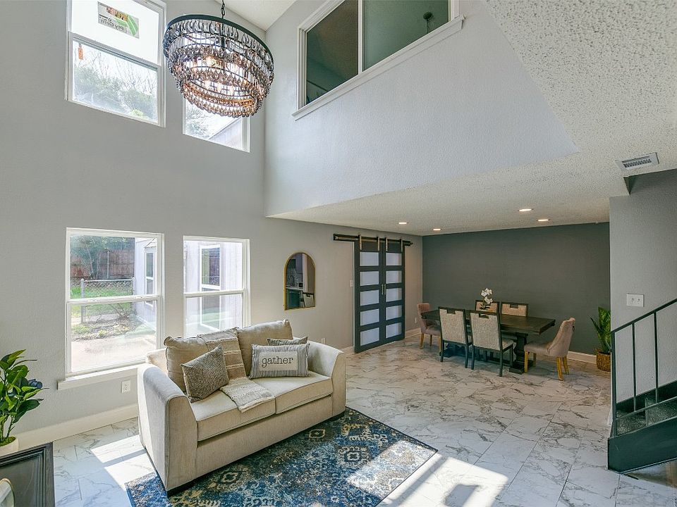 1st image of 2106 Fleur De Lis Ct