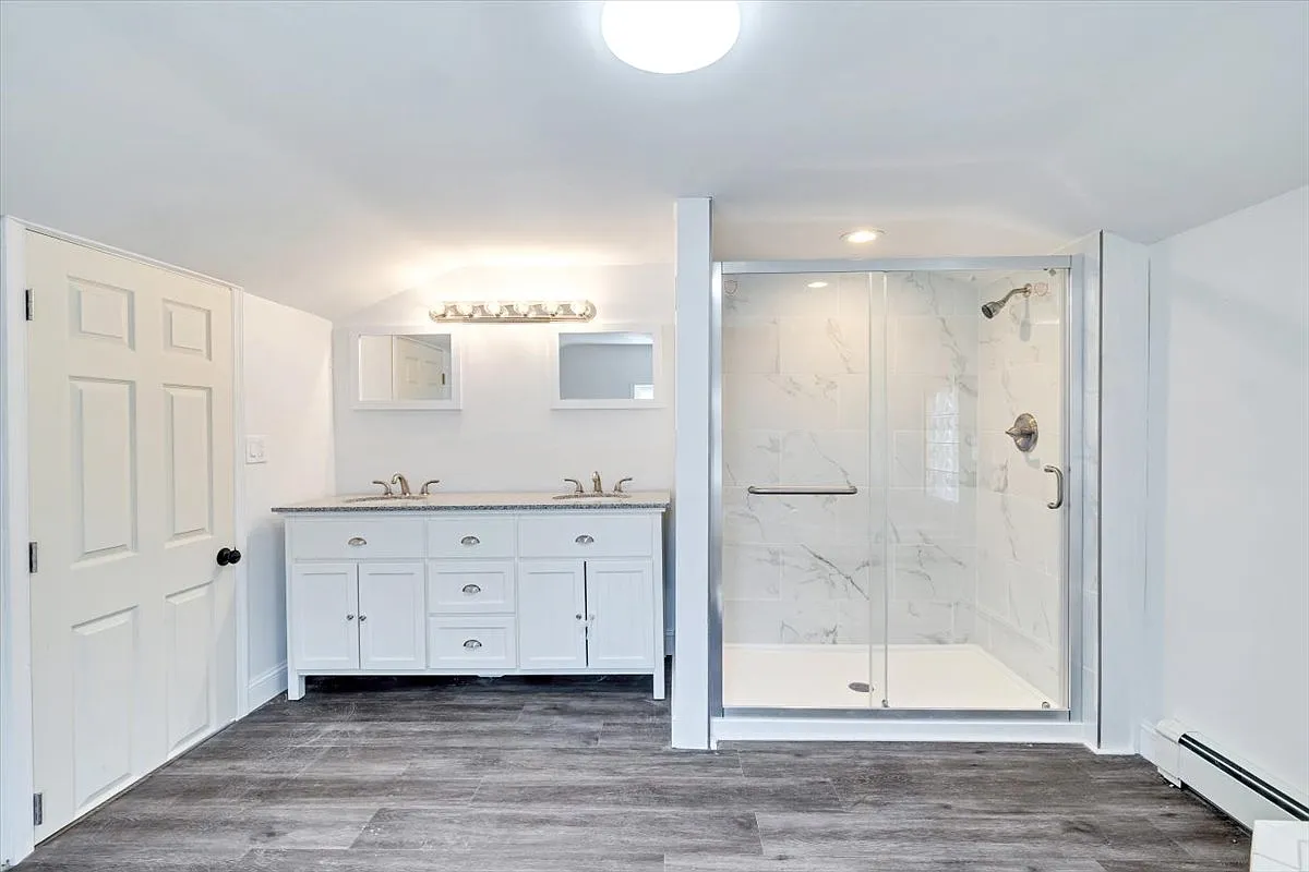 4 bed, 1551 sqft, $2,500 — Photo 3