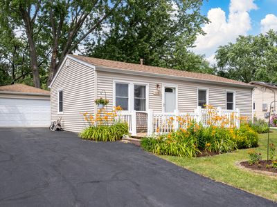 110 Cedar Cir, Streamwood, IL, 60107