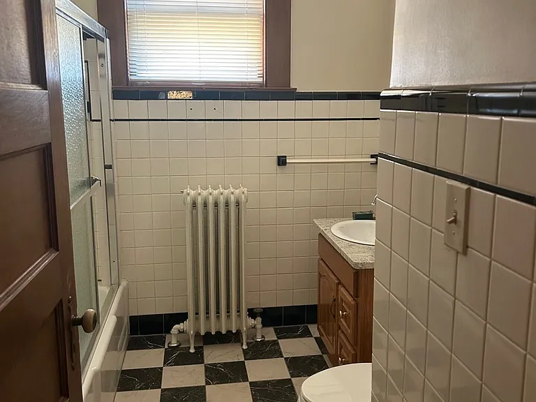 251 Sherman Ave — Photo 9