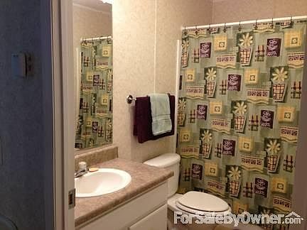 4th image of 205 Windbrook Dr