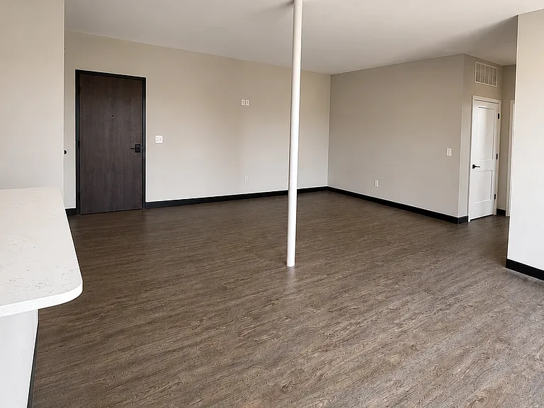 104 E Market St #102 — Photo 5