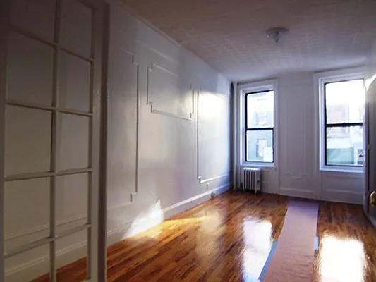 Rented by City Connections Realty | media 14