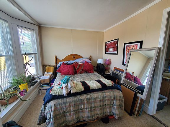 4th image of 3580 Marine St SW
