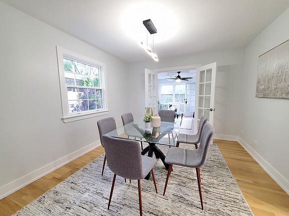 5th image of 634 N Waiola Ave