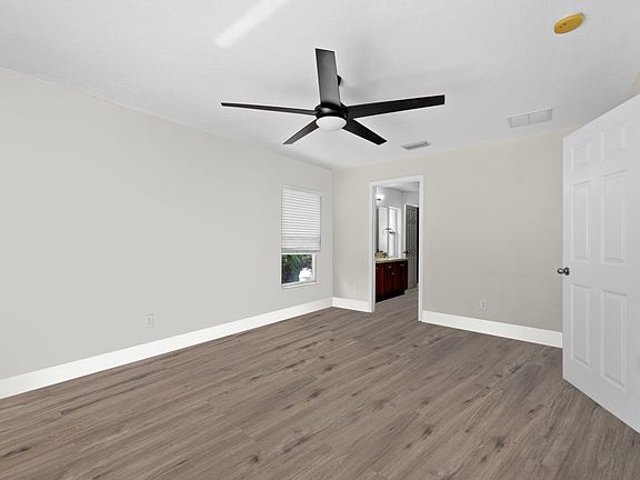 5th image of 1838 Donkey Ave