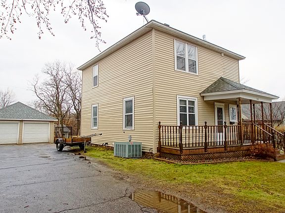 2 Car Detached Garage