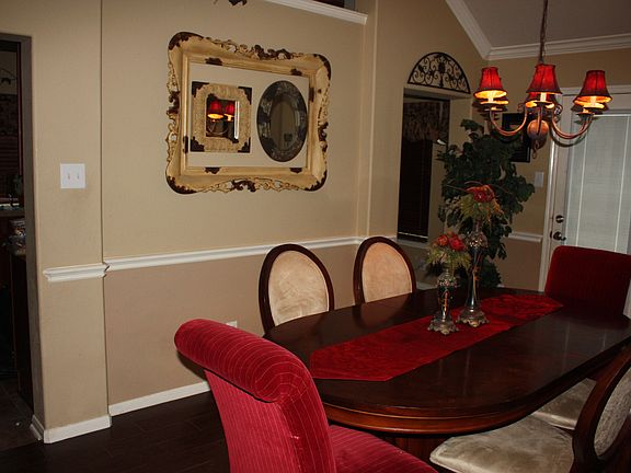 3rd image of 3801 Oakwilde Cir