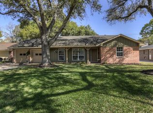 10318 Ivyridge Rd, Houston, TX 77043