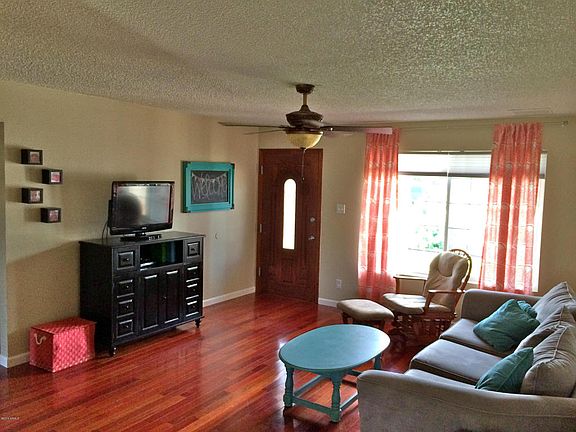 4th image of 3807 W Alice Ave