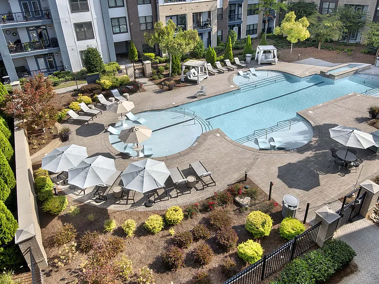 Reserve Decatur Apartments — Photo 30