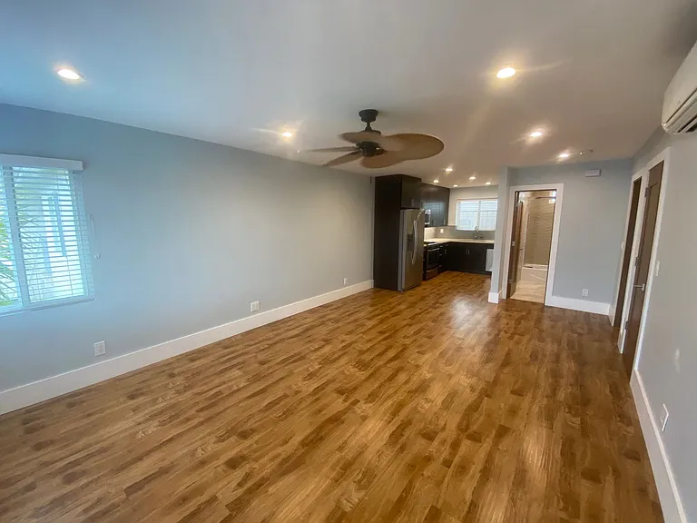 5317 E. The Toledo — Photo 16