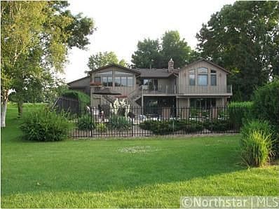 2nd image of 1911 Hilltop Ln