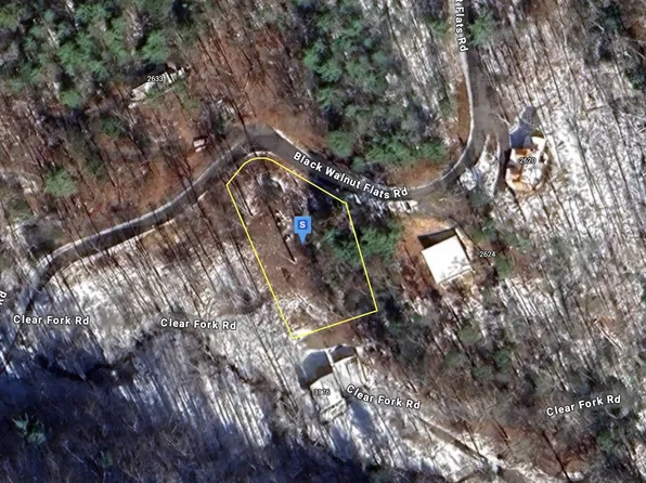 2626 Black Walnut Flats Rd, Sevierville, TN 37862