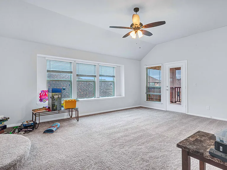 1228 Arrowwood Dr — Photo 21