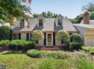 6016 1st St N, Arlington, VA 22203