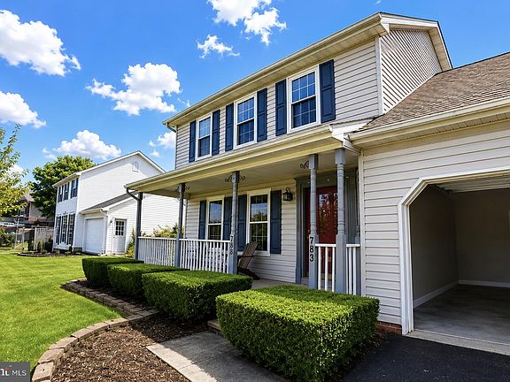 5th image of 783 Aslan Ct