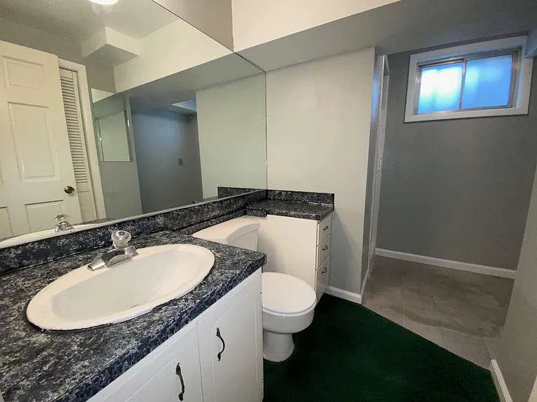 1093 Lamplighter Dr — Photo 15