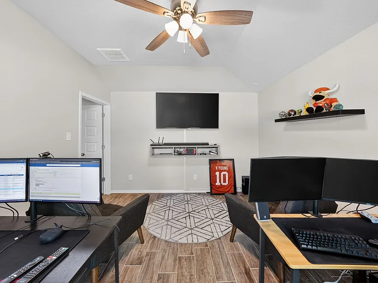20703 Ridgeview Rd — Photo 30