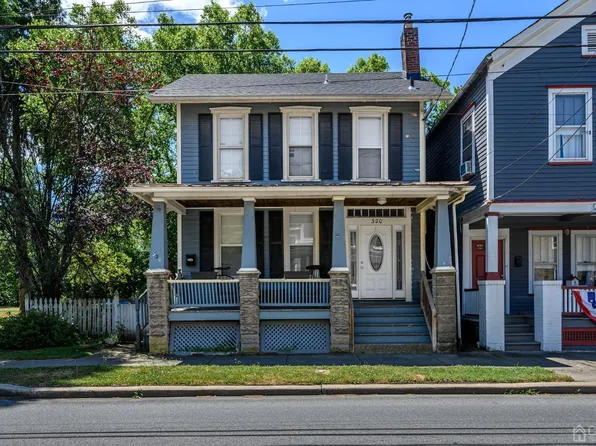 320 Water St, Belvidere, NJ 07823