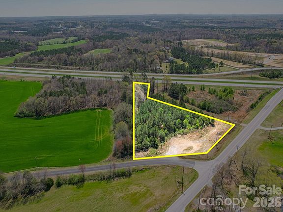 2nd image of 2722 Olive Branch Rd