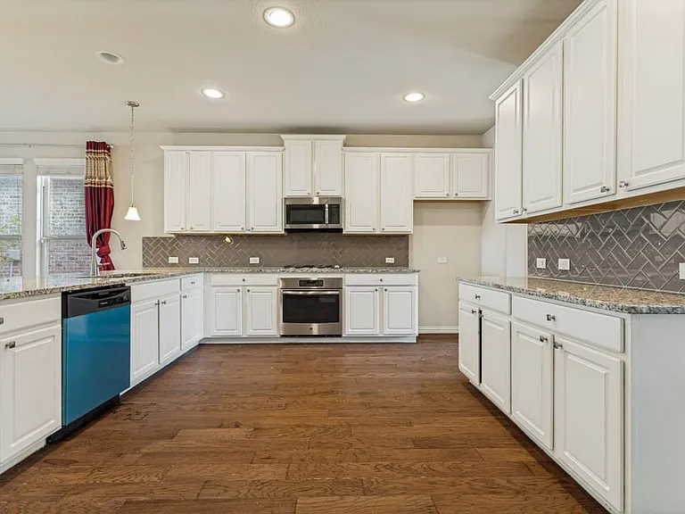 220 Black Alder Dr — Photo 5