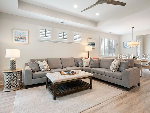 4th image of 3296 Shoreside Dr