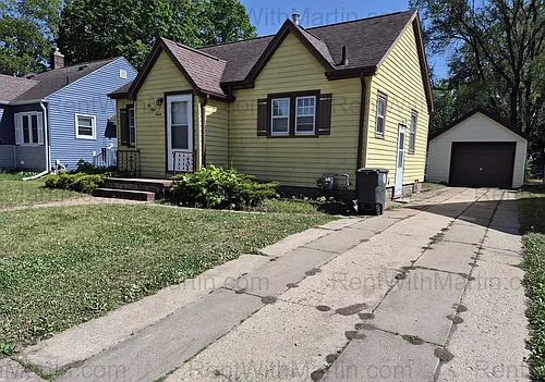 657 Dawson St Photo 1