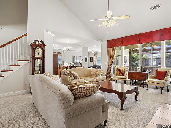 2nd image of 36349 Cypress Glen Ave
