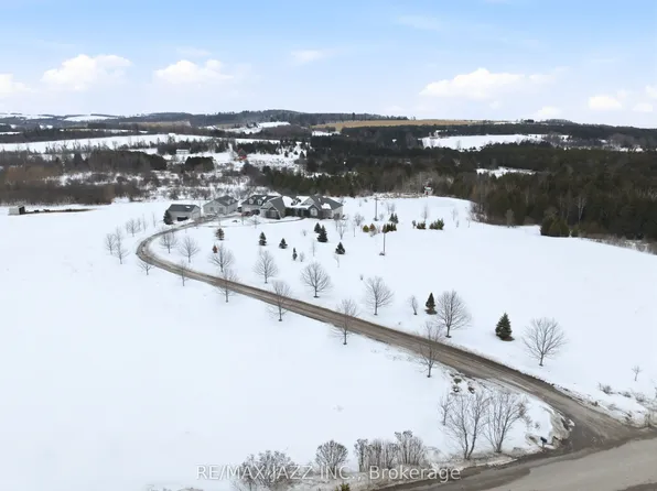 3663 Whitney Howard Rd, Hamilton, ON K9A 4J7